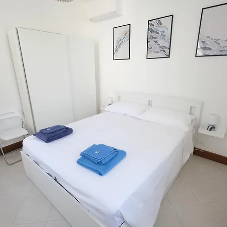 Casa Bilu By Portofinovacanze Апартаменты *